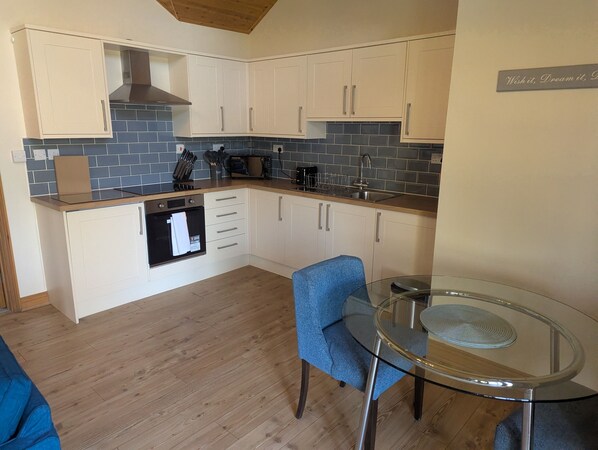 Wistow: Kitchen/Dining Area