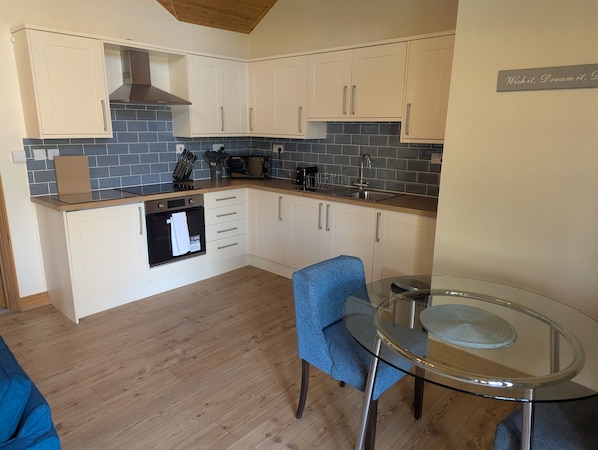 Wistow: Kitchen/Dining Area