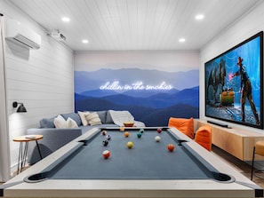 Spielezimmer