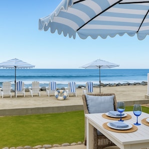 Best oceanfront yard in Oceanisde