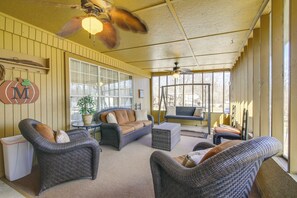 Screened Porch