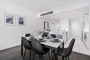 Share sumptuous meals with the family in this sophisticated dining area