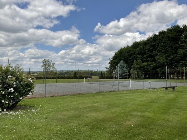 Sport court
