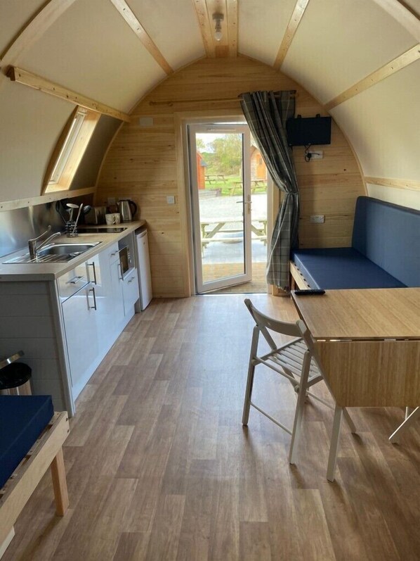 Superior deluxe accessible cabin 
