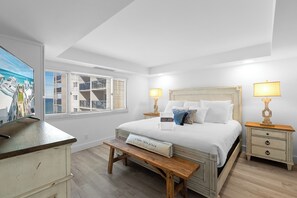 Pinnacle Port C2-501 Master Bedroom