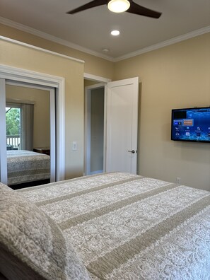 Platform Queen Bed With Built In Drawers (Bedroom #2)