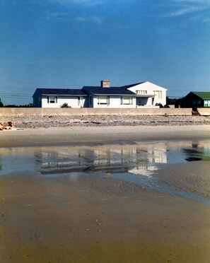 Oceanfront delight!