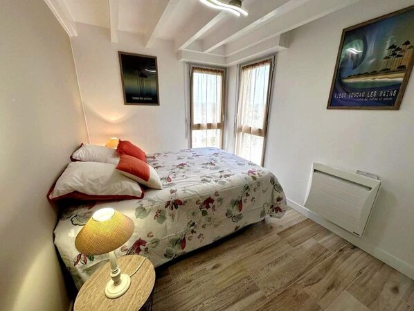 Photo 0