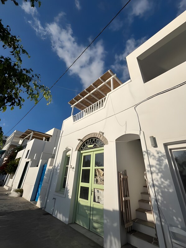 Exterior detail
