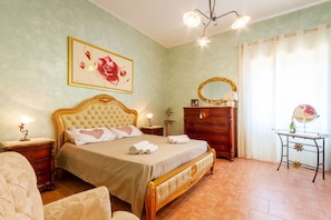 Autumn, Bedroom, Spring, Summer