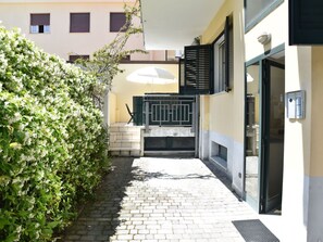 Door, Shade, Home Door, Balcony, Houseplant, Courtyard, Stairs, Walkway, Gate