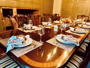 Formal dining room for up to 12 - well equipped for private chef dinners
