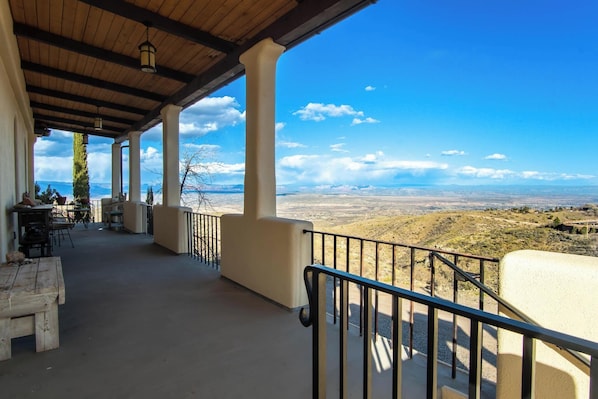 BEST VIEWS IN AZ!