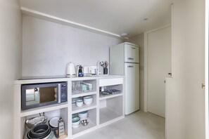 Cuisine ouverte entièrement équipée