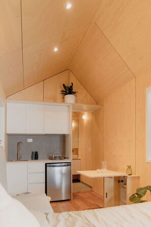Tiny 5 star new kitchenette