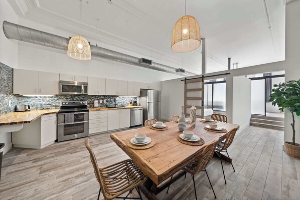 Private kitchen