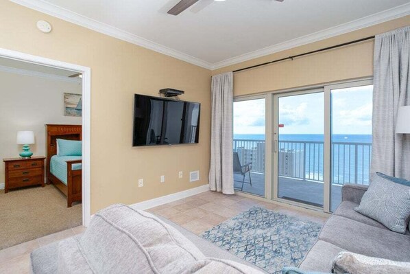 Crystal Tower 1207. 2 Bedroom 2 Bathroom. Unit Sleeps 6. Managed by Island Rentals