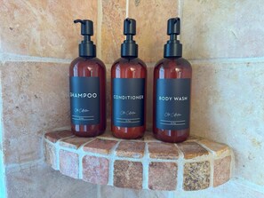 Bathroom amenities