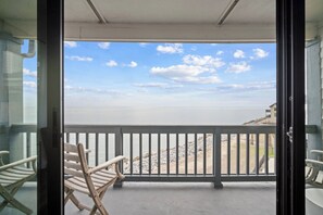 Private Oceanfront Balcony