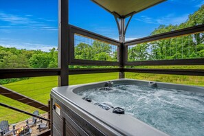 Bubbles, breezes, and a front-row seat to the Smokies