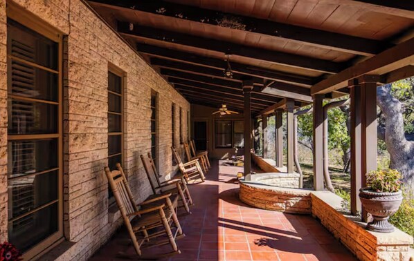 Terrace/patio