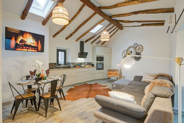 Living and dining room