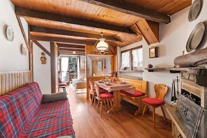 Living and dining room