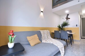 The cozy living area