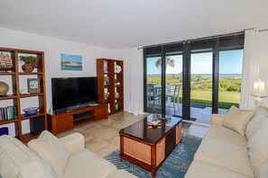 St. Augustine Beach Rentals Living Room