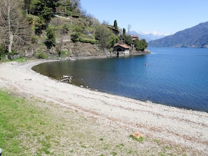 Schwimmbad, Gartenmöbel, Resort, Sonnenliege, Schatten, Hotel, Ferienort, Thermae, Eco Hotel, Regenschirm