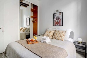 All bedding and linens are provided and you'll find the bed made on arrival