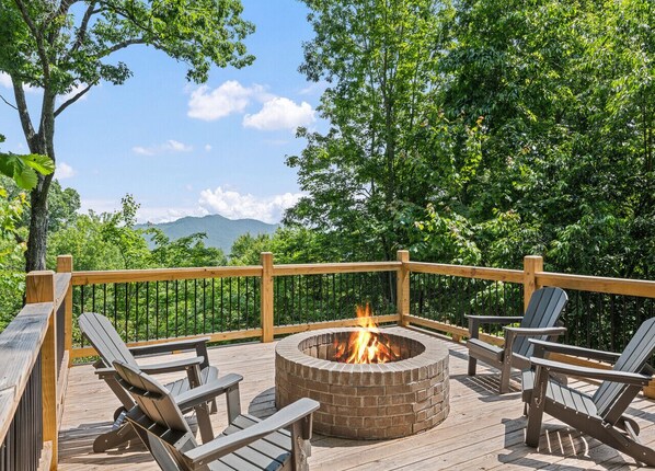 Amazing mountainside deck with fire pit