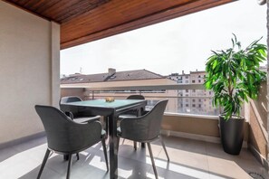 Agréable terrasse Sud Ouest