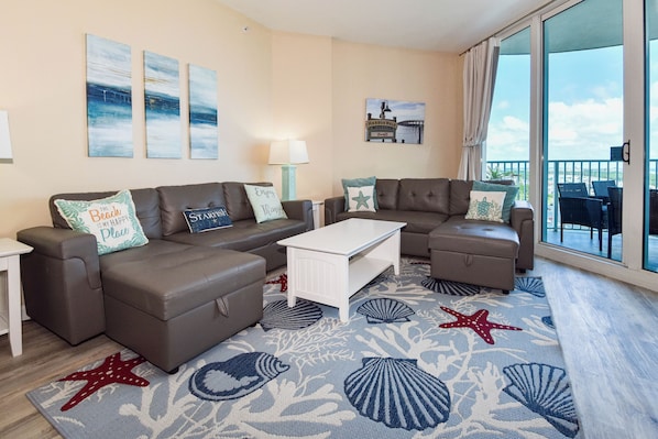 The Palms of Destin 11212 - Living Room