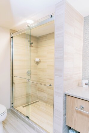 A spa-inspired escape where warm tones and natural materials invite pure relaxation.