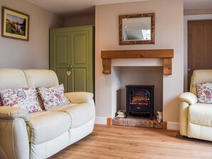 Living area | Petals Cottage, Netherseal