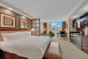 Professionally managed by Casago Las Vegas, expect top-tier hospitality