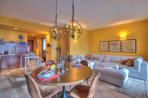 Living and dining room