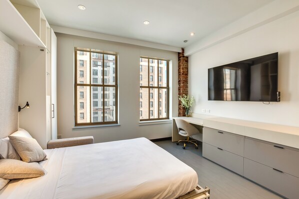Newark Vacation Rental | Studio | 1BA | Elevator Access | 334 Sq Ft