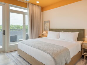 King Bed.
