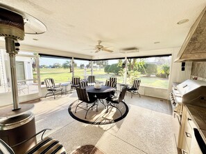 Screened-in Lanai with Flatscreen TV, Grill and Mini Fridge Overlooking the Stunning Golf Course!