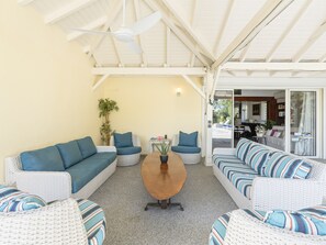 Outdoor Seating