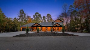 Fawn Mountain Lodge - front view