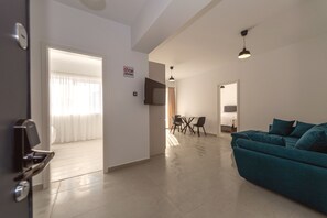 Intrare, Living, Zona de relaxare