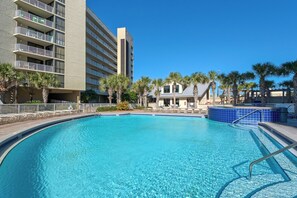 Mainsail pool 