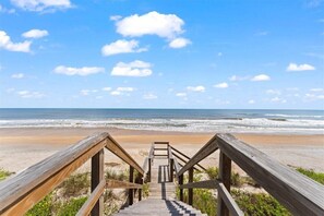 Amazing oceanfront views.