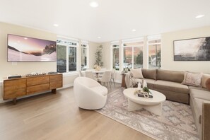 Elegant living room