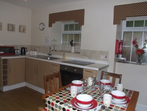 Kitchen dining room