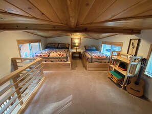 Loft (2)