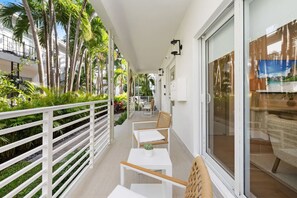 Private terrace oasis—your perfect spot to savor the Miami breeze.